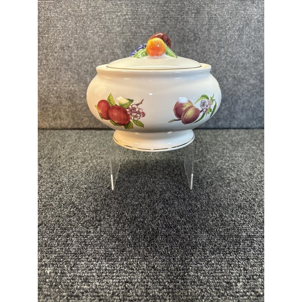 Vtg~Teleflora~Covered Bowl with a Foot and Fruit Motif~Gold rims on Base and Lid
